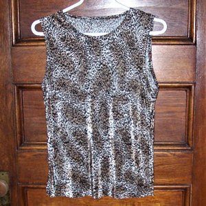 Comfortable *** TOP *** Tank